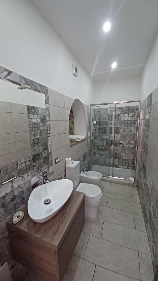 B&B Le Vie Del Borgo Castiglione De Sicilia Dış mekan fotoğraf