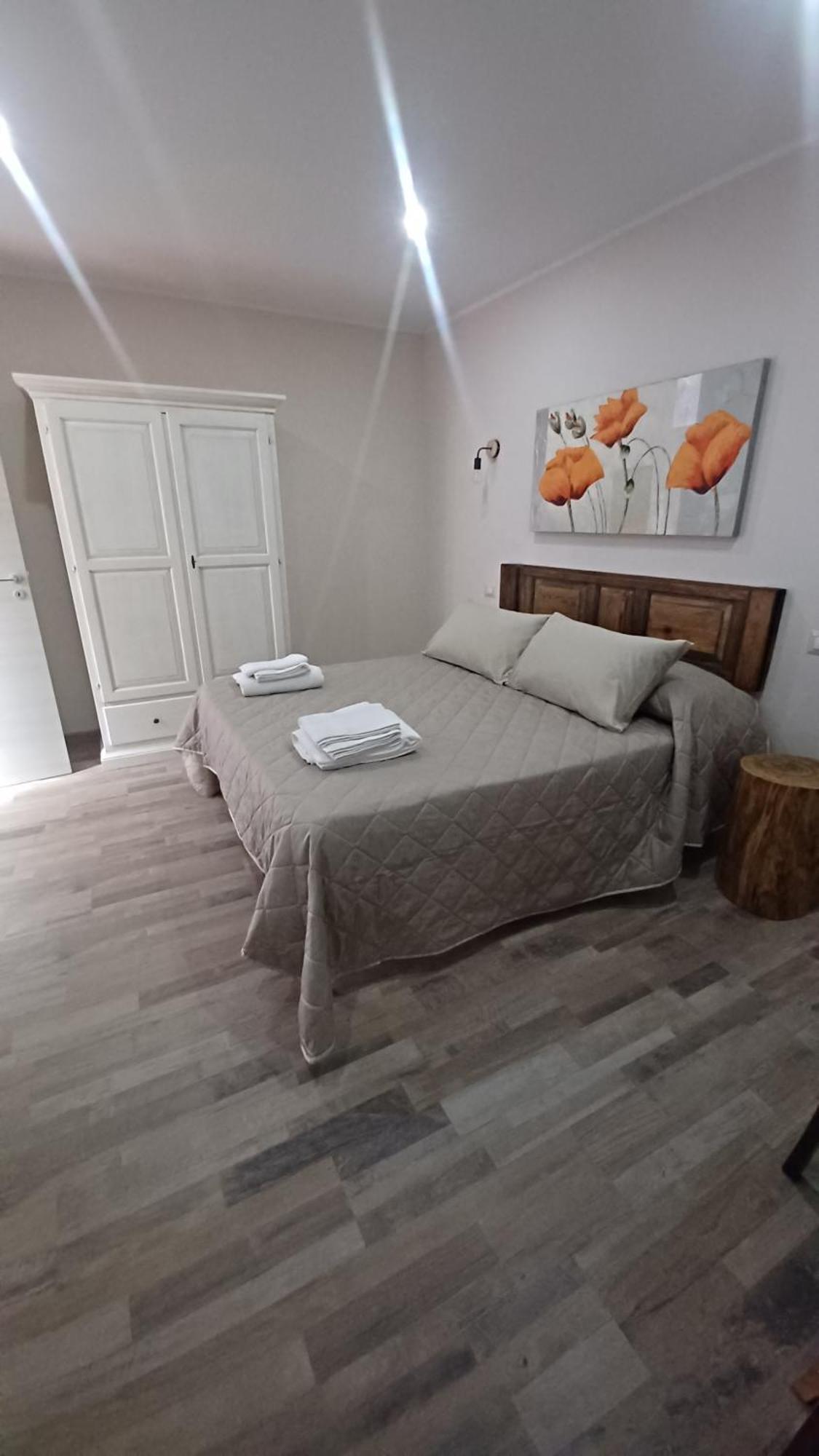 B&B Le Vie Del Borgo Castiglione De Sicilia Dış mekan fotoğraf