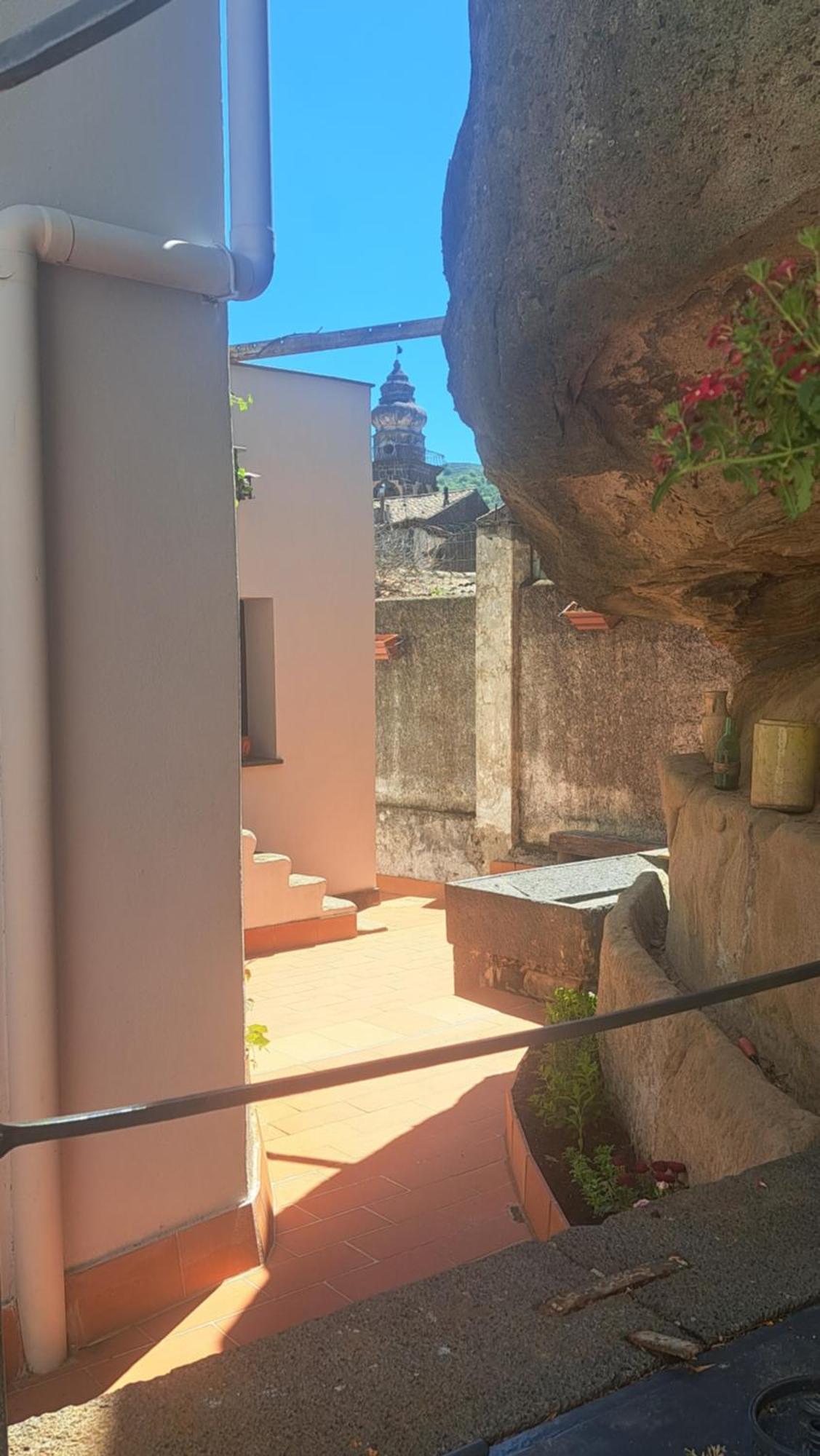 B&B Le Vie Del Borgo Castiglione De Sicilia Dış mekan fotoğraf
