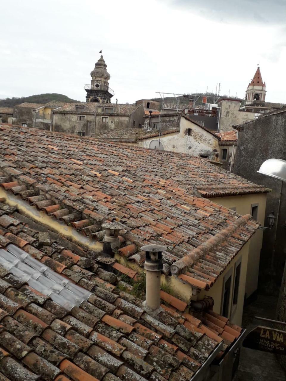B&B Le Vie Del Borgo Castiglione De Sicilia Dış mekan fotoğraf
